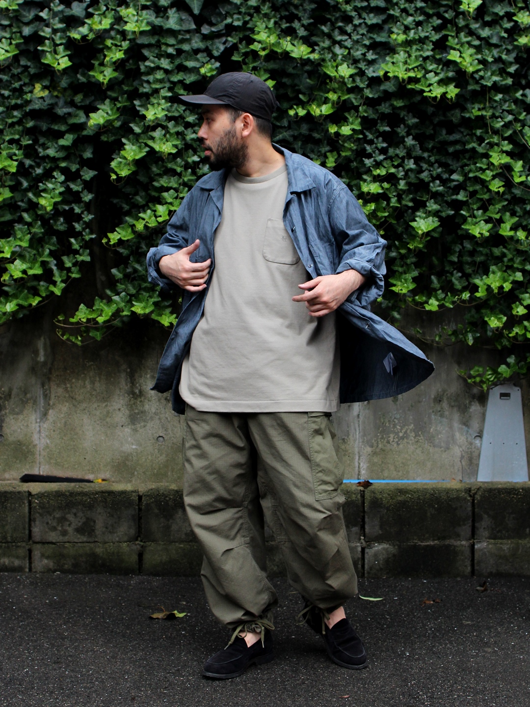 シャツを楽しむ