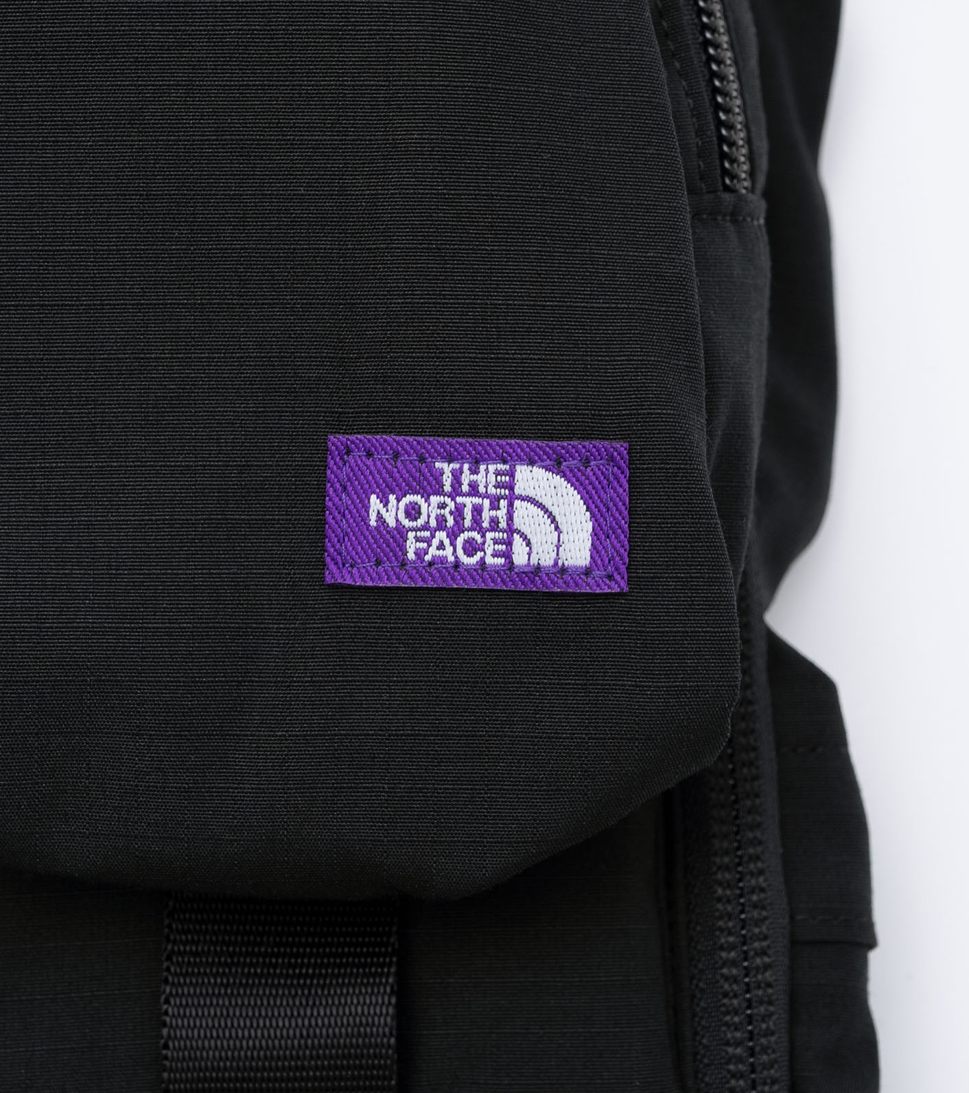 Mountain Wind Sling Bag