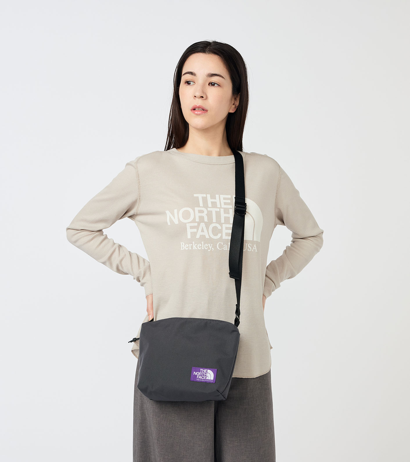 Field Small Shoulder Bag