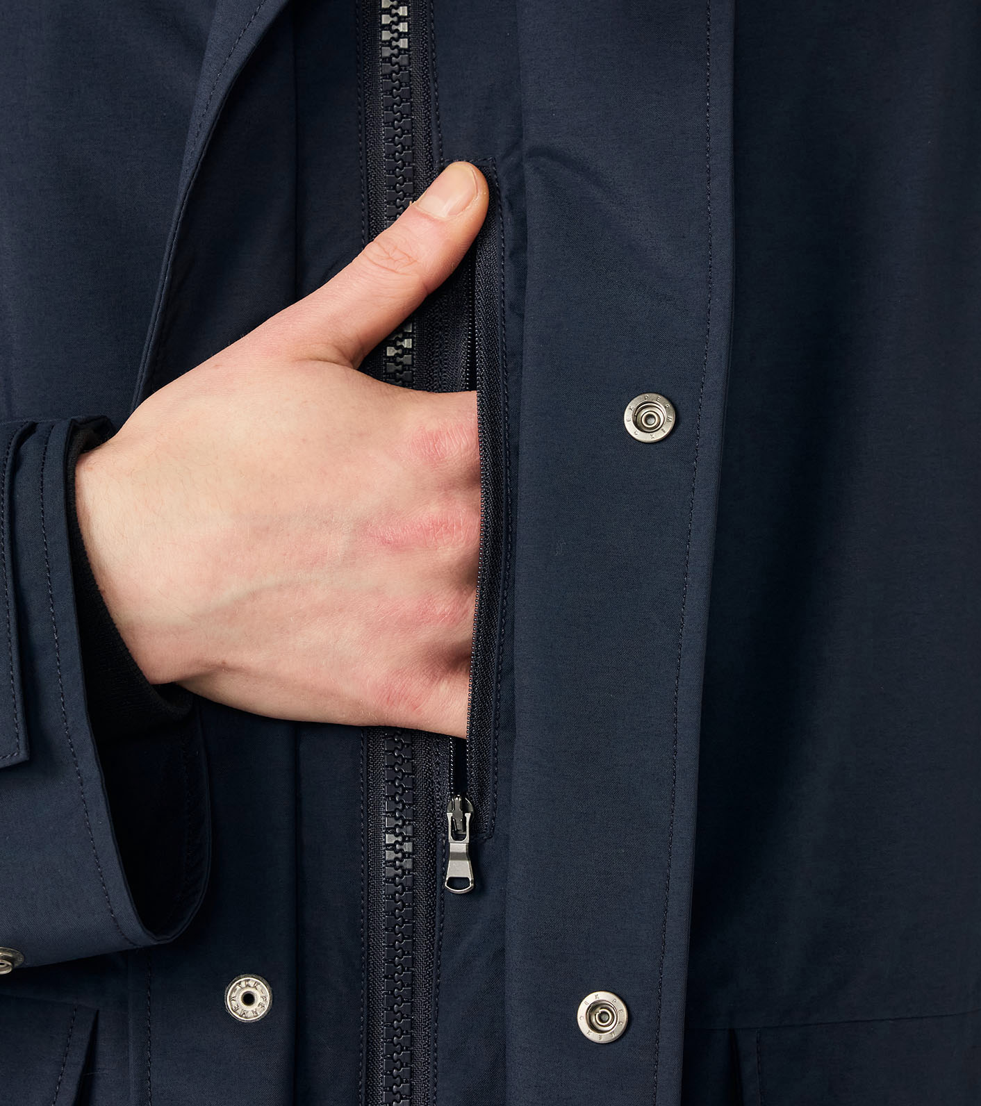 2L NYLON GORE-TEX Cruiser Jacket