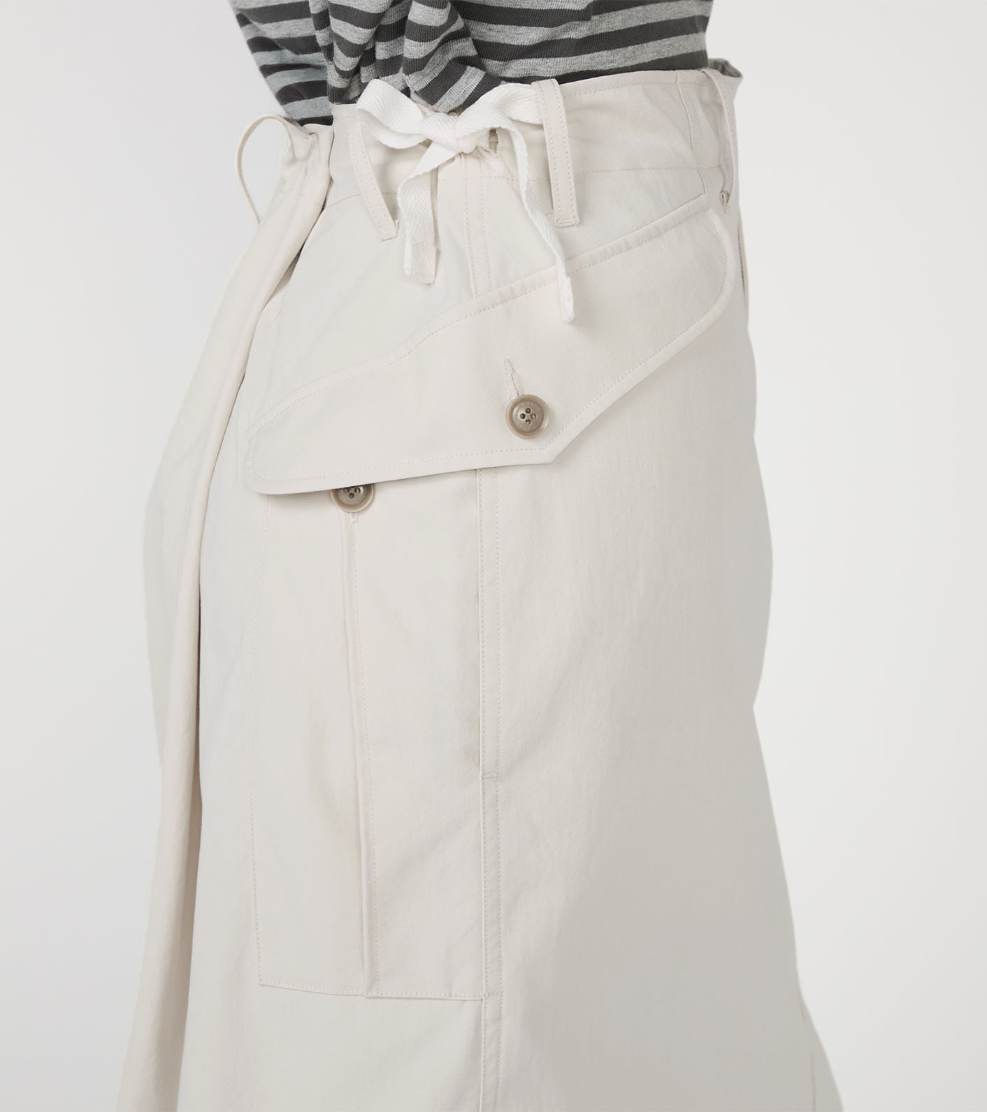 Relaxed Fit Cargo Skirt