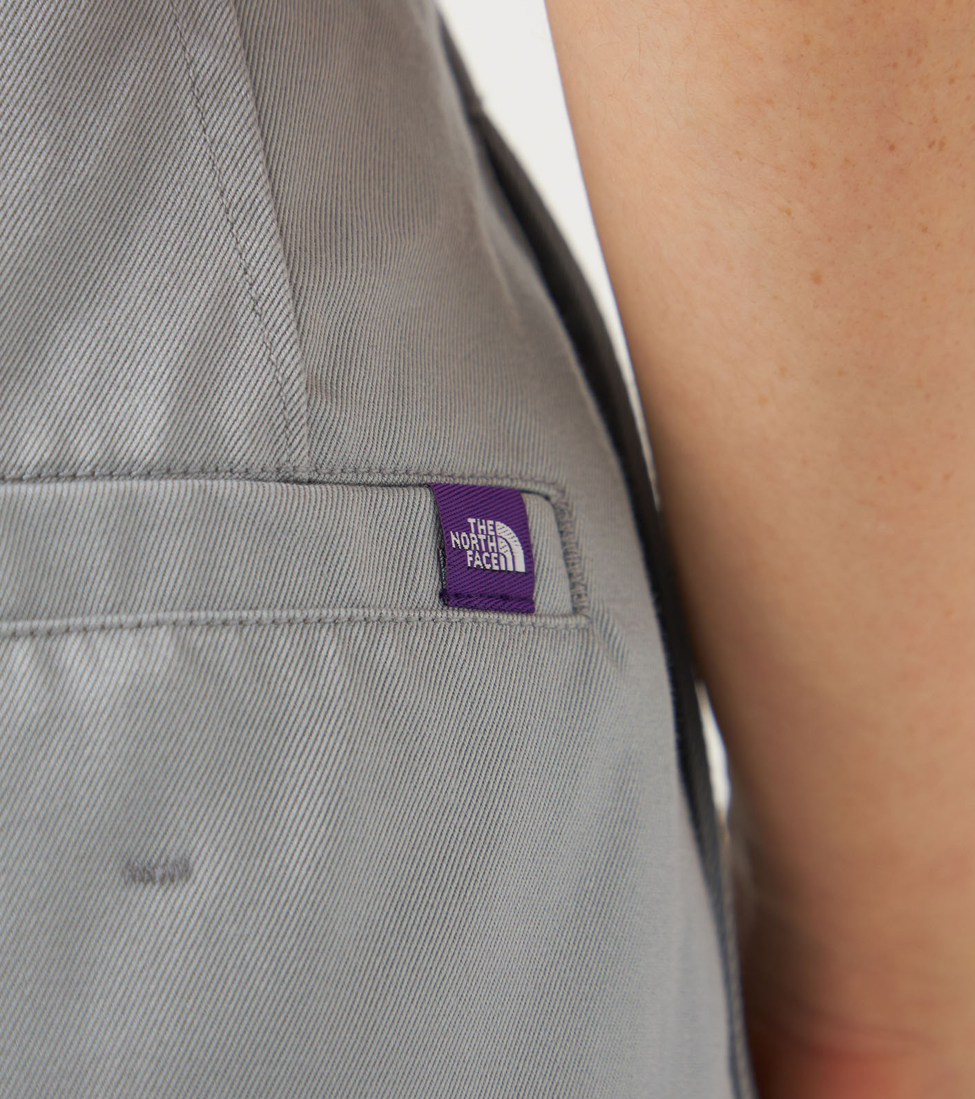 Chino Tuck Field Skirt