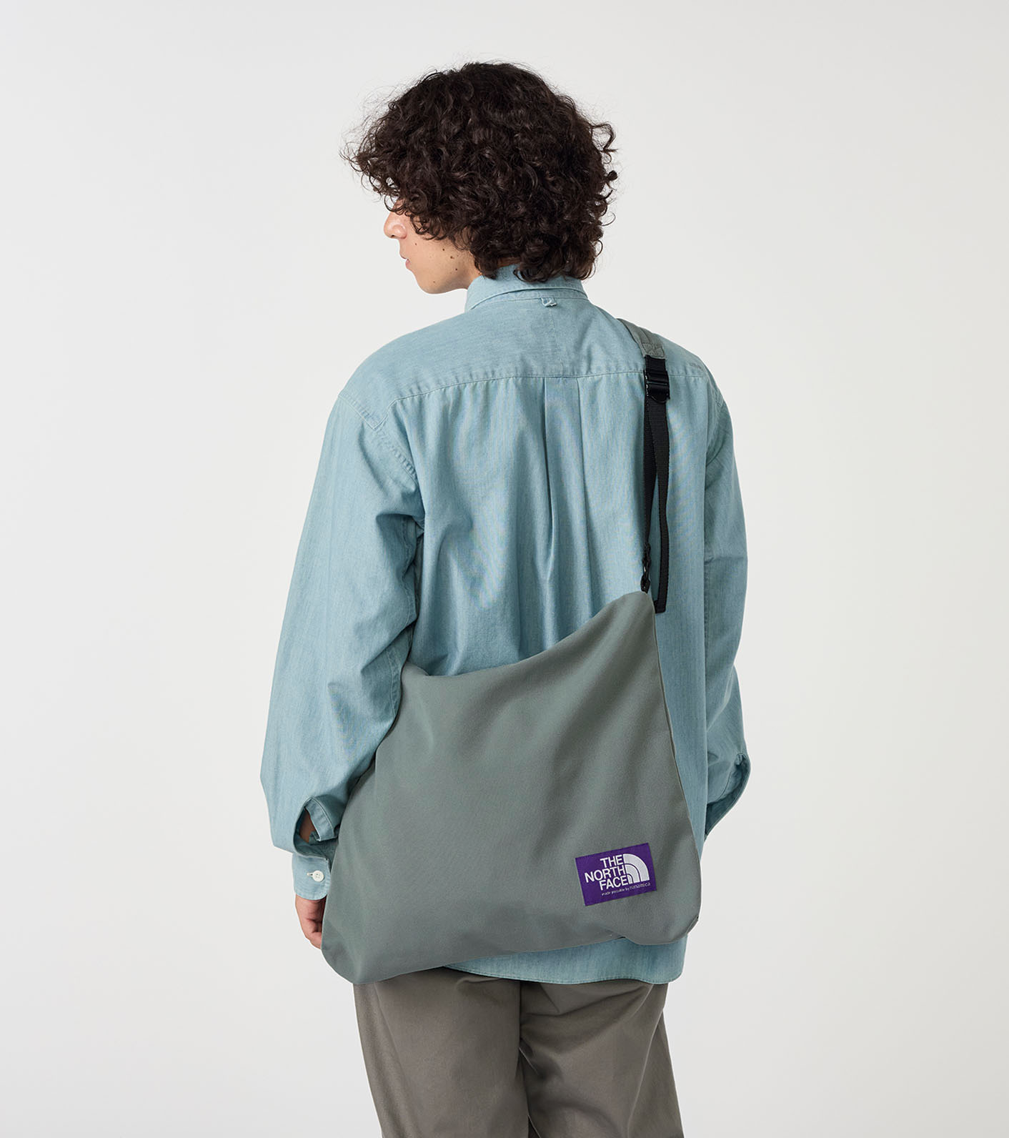 Field Shoulder Bag