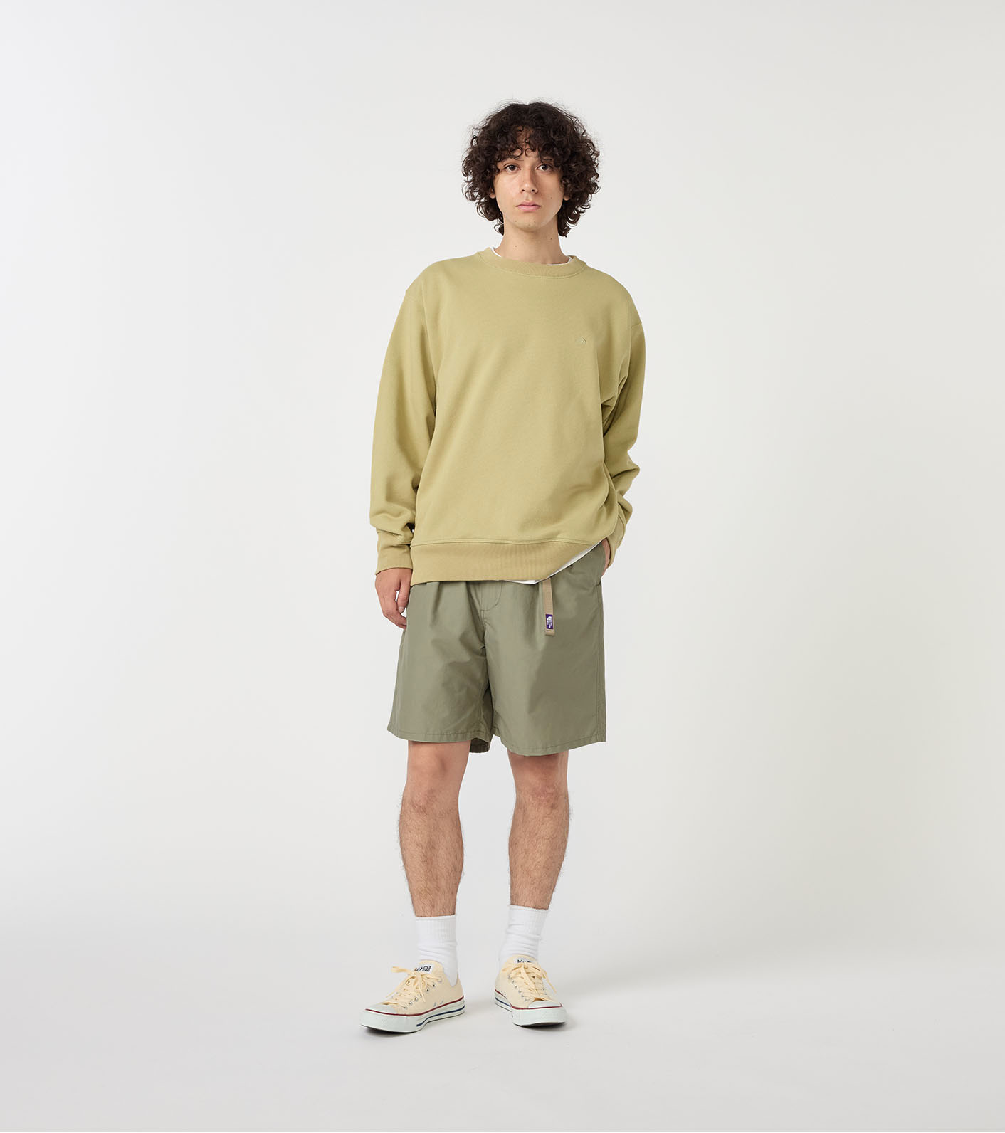 Double Peak Tuck Field Shorts