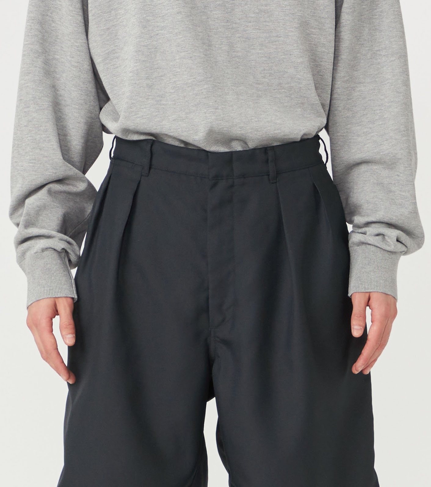 Polyester Twill Double Pleated Shorts