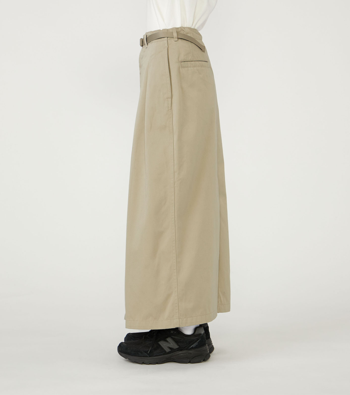 Chino Tuck Field Skirt