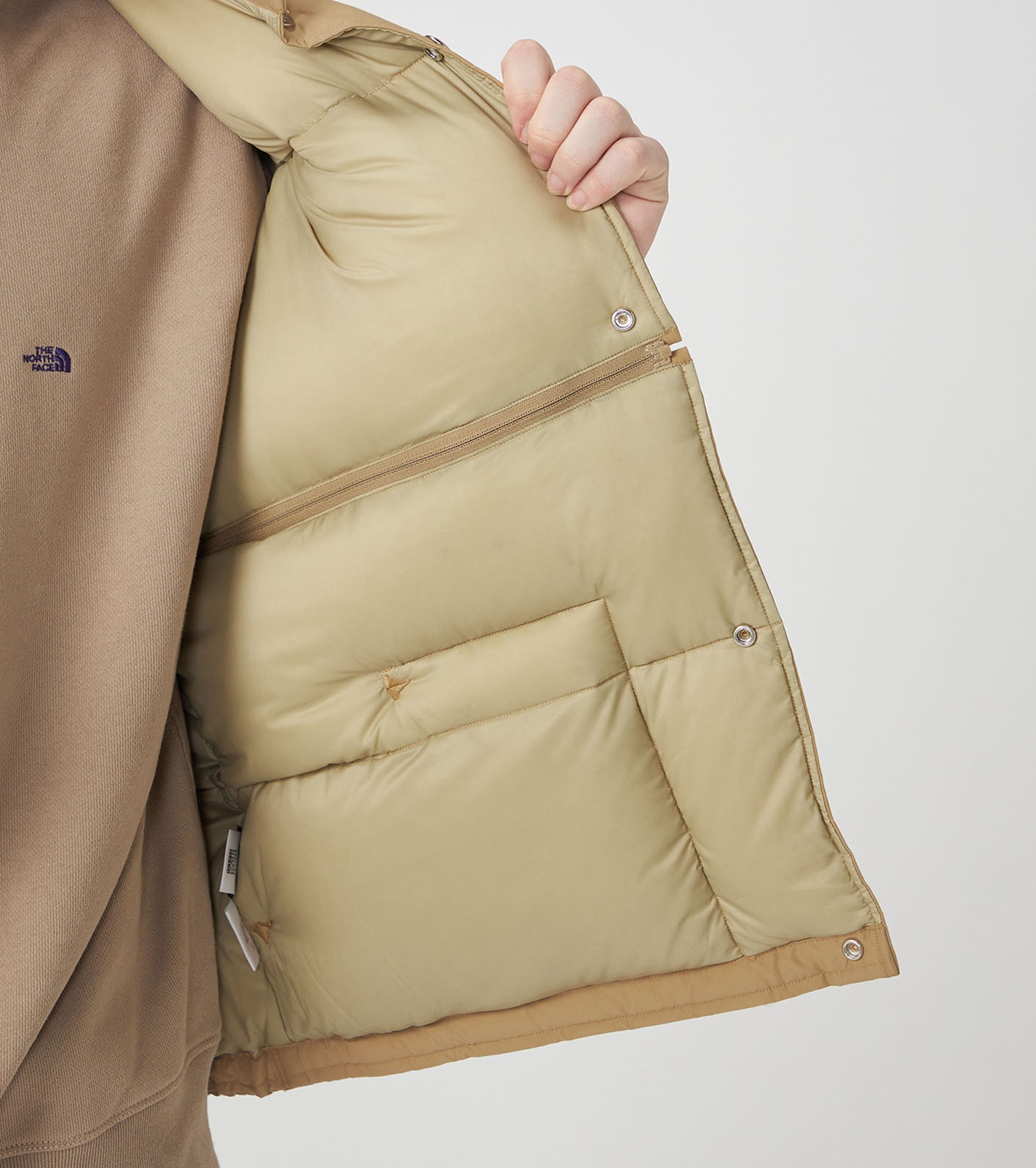 Double Peak Field Sierra Vest