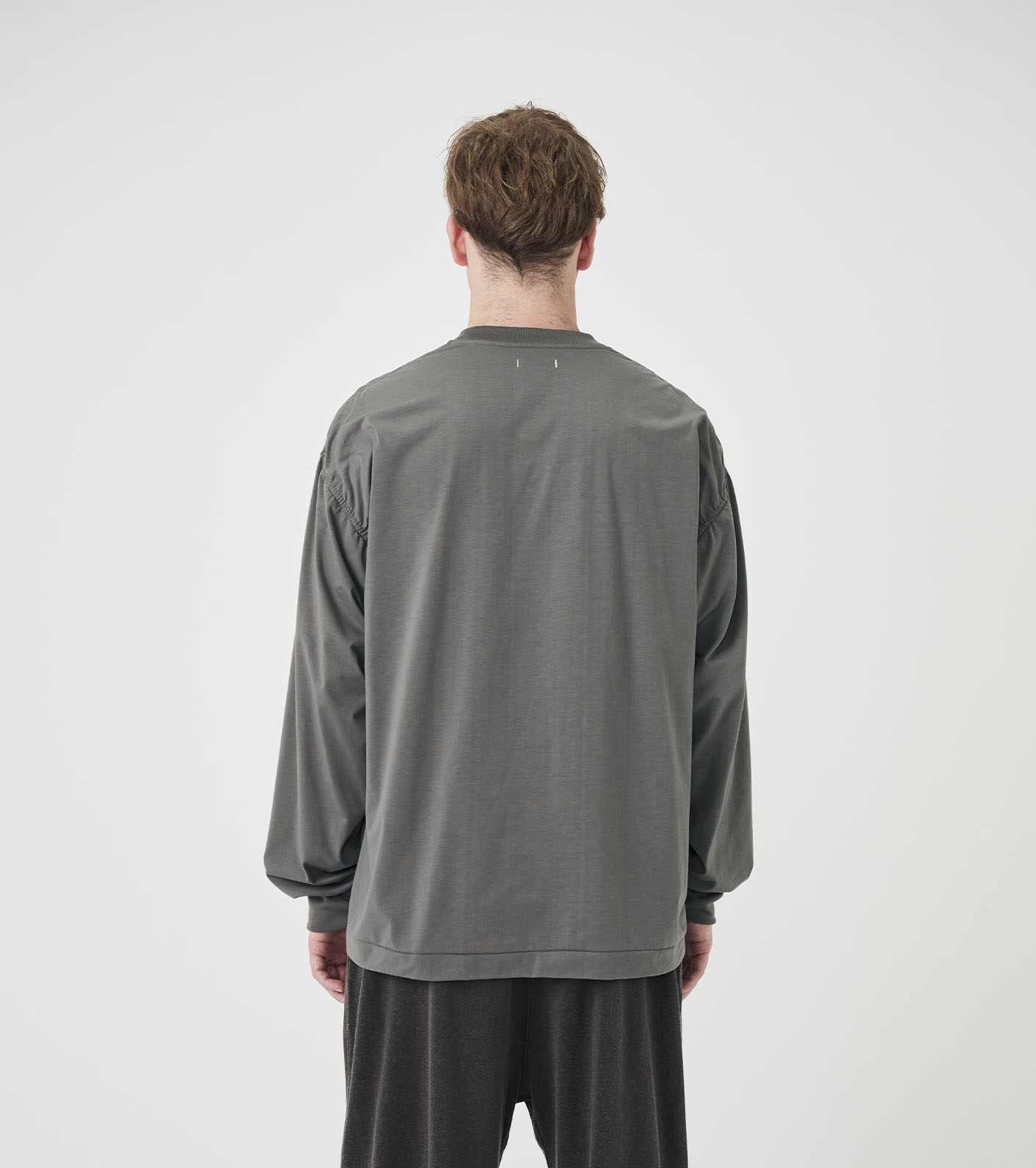 OOAL Polyester Jersey Long Sleeve Tee