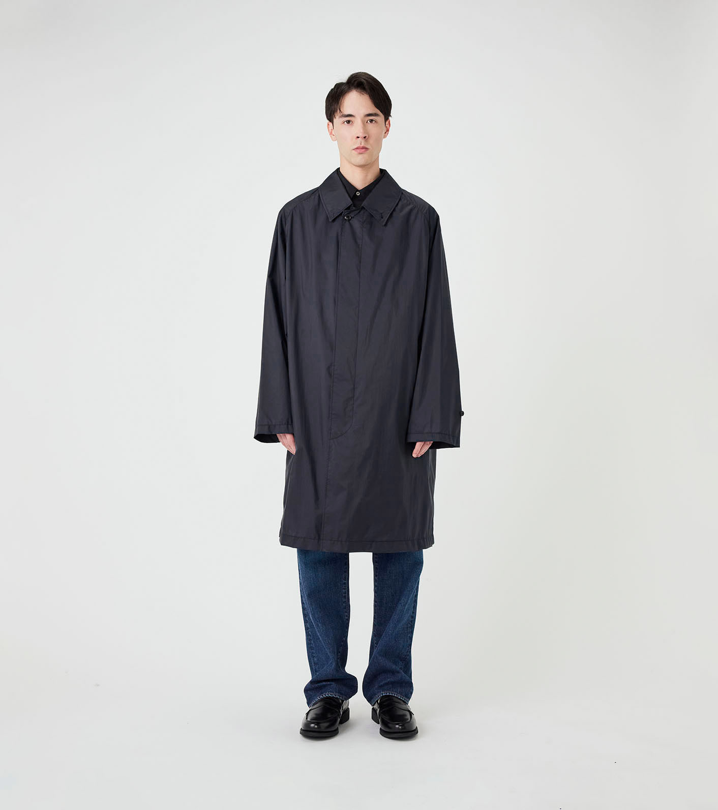 Packable Balmacaan Coat