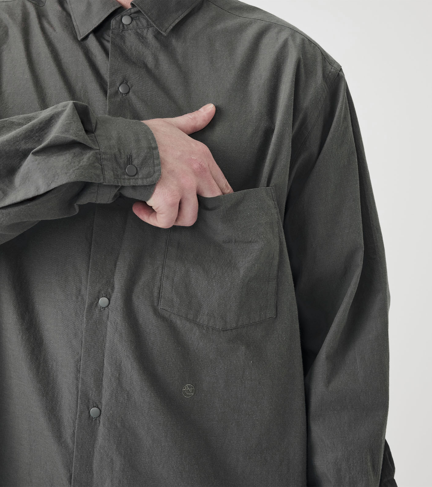 Regular Collar Wind Shirt