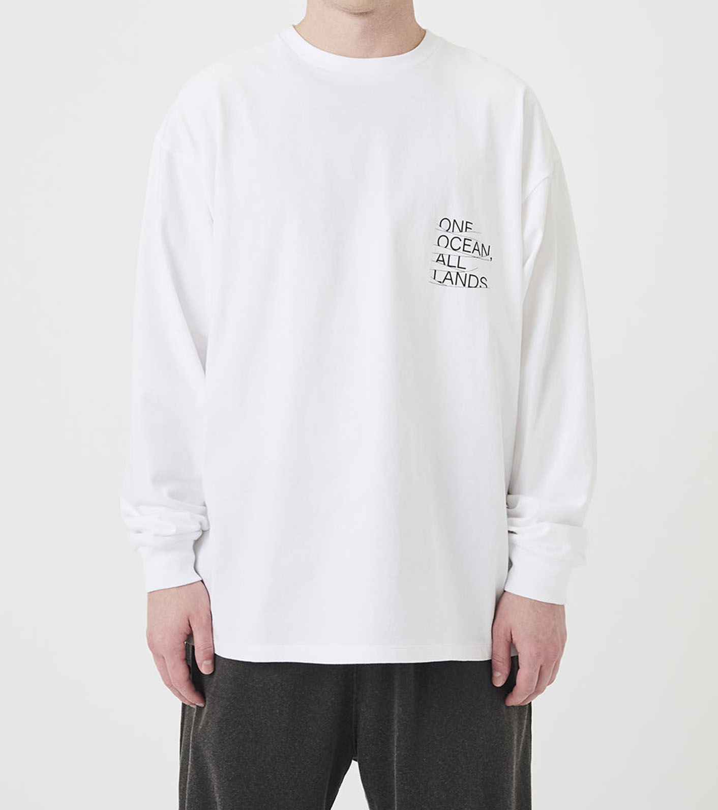 OOAL Graphic Long Sleeve Tee
