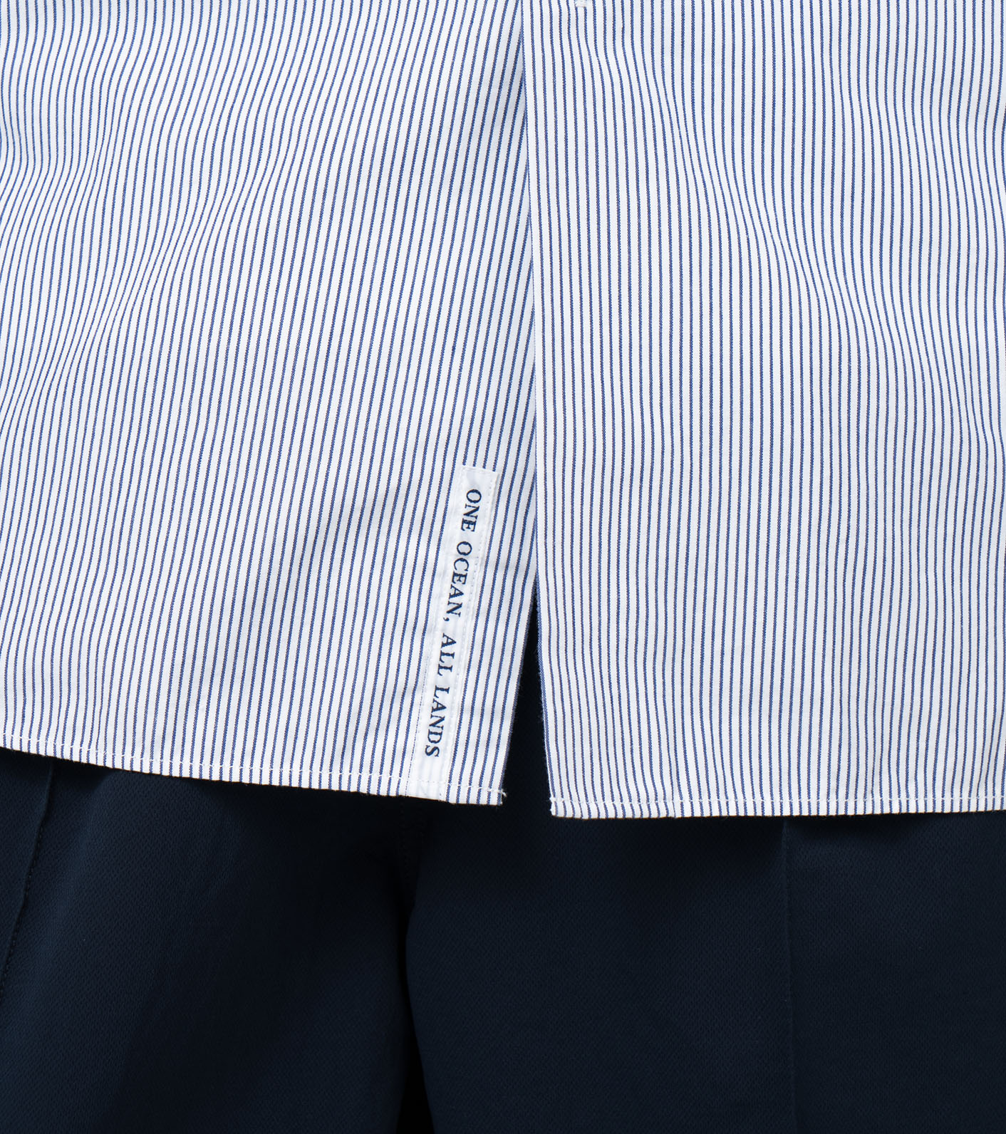 Regular Collar Stripe Wind Shirt