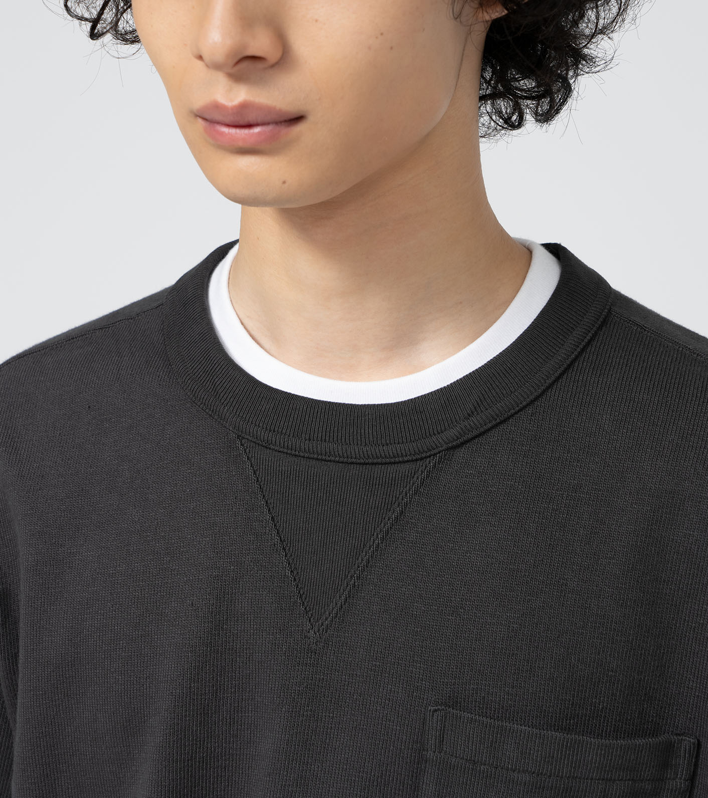 Field Long Sleeve Pocket Tee