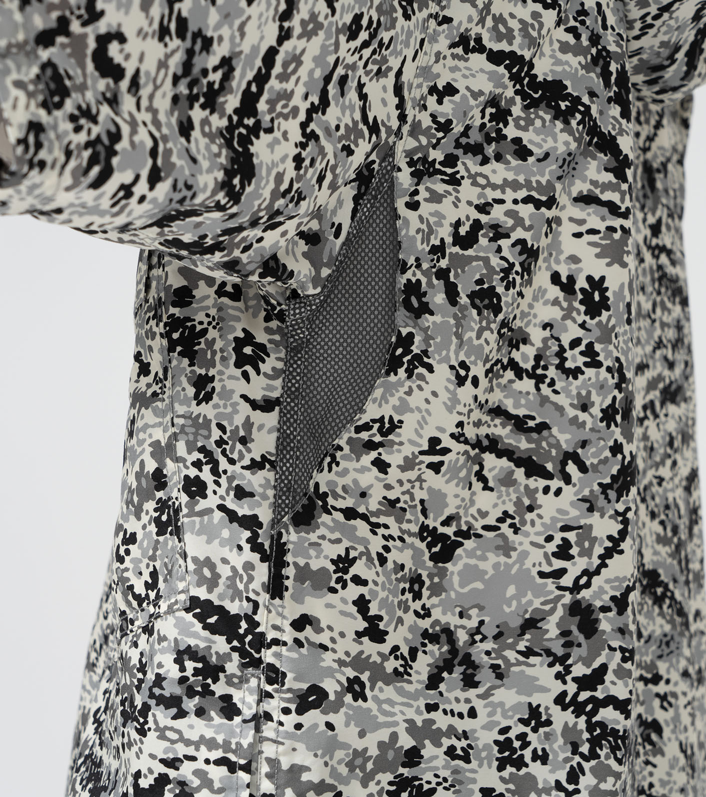 Flower Printed Field Pullover