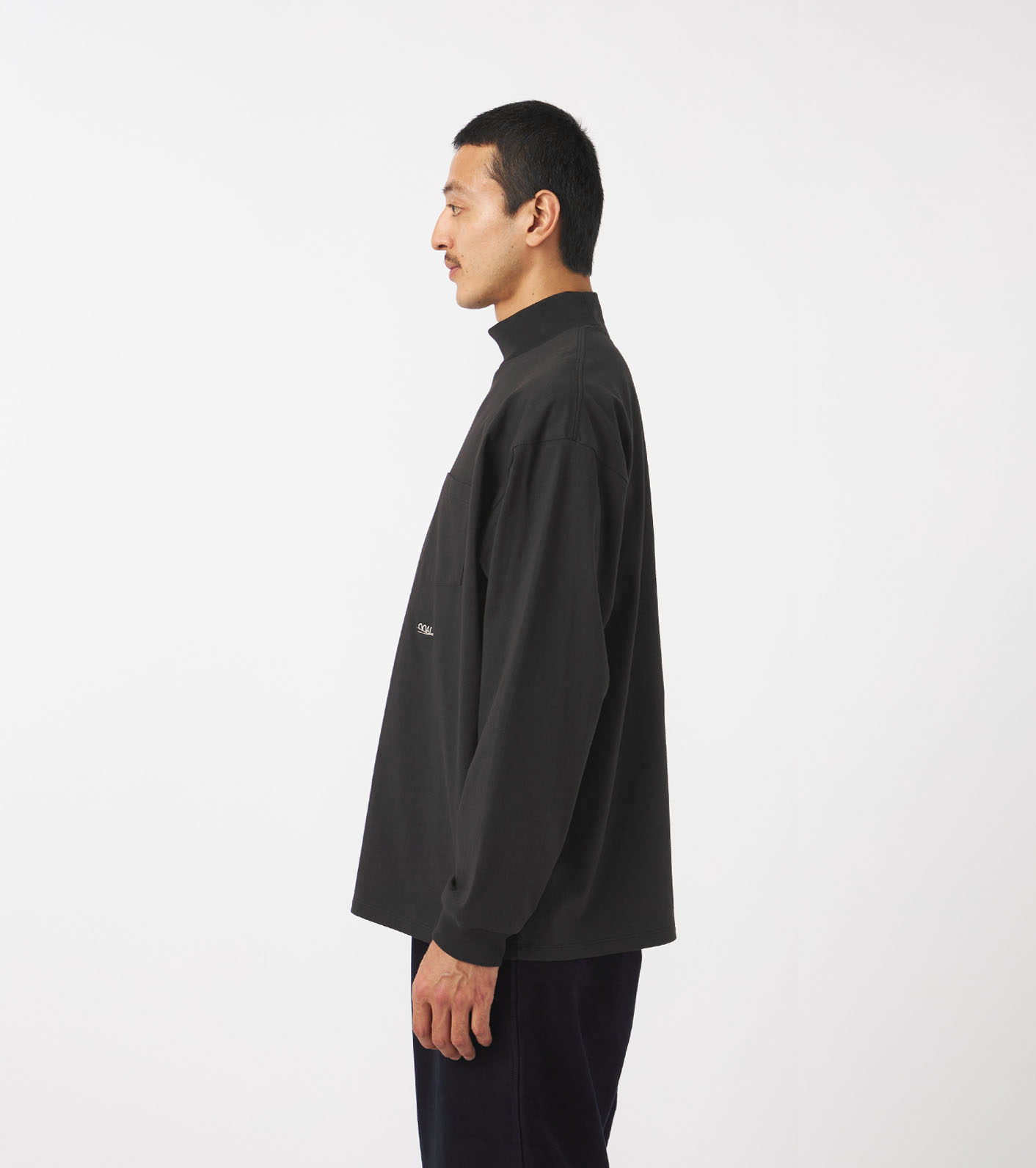 OOAL Mock Neck L/S Tee