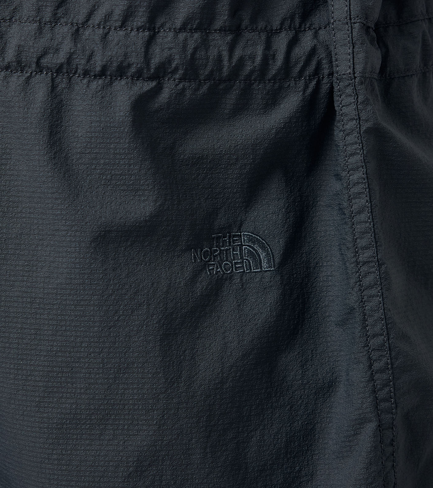Garment Dyed Nylon Field Shirred Coat