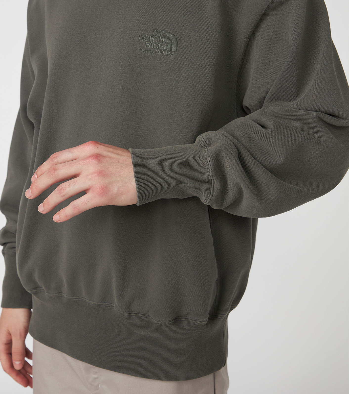 11oz Crewneck Sweatshirt