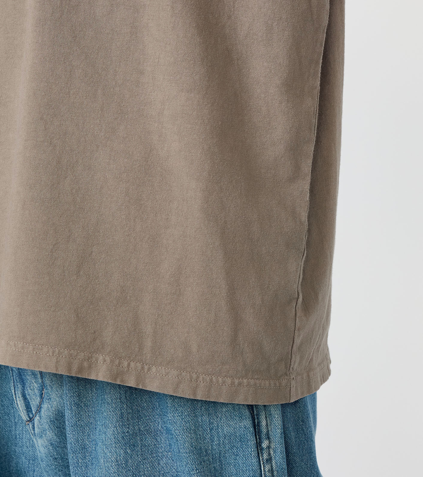 7oz Field Long Sleeve Pocket Tee