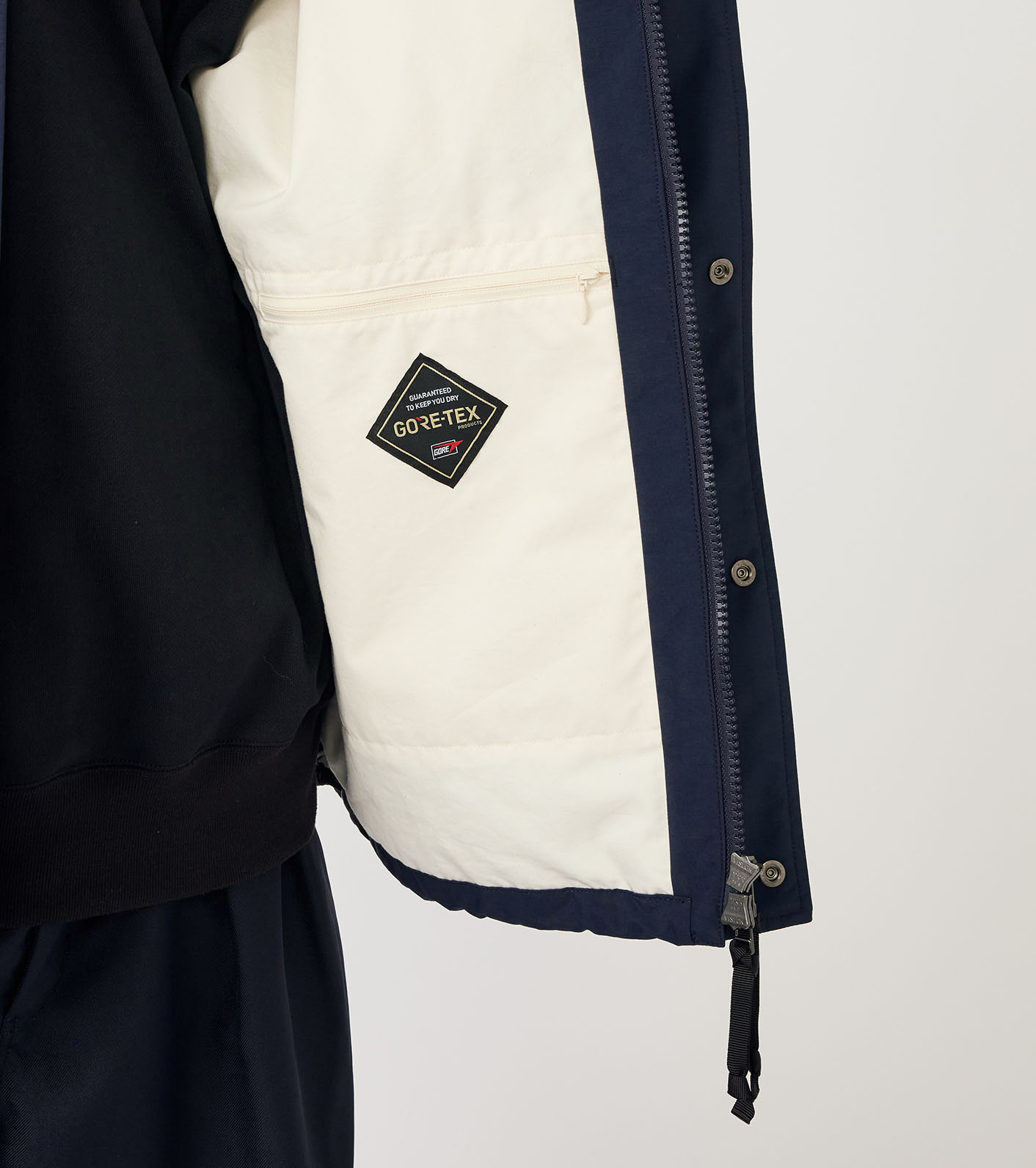 2L NYLON GORE-TEX Cruiser Jacket