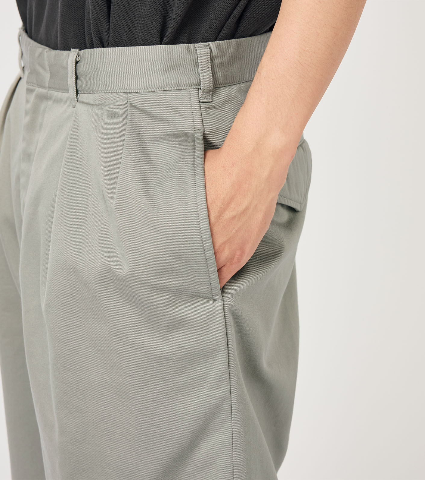 Double Pleated Chino Shorts