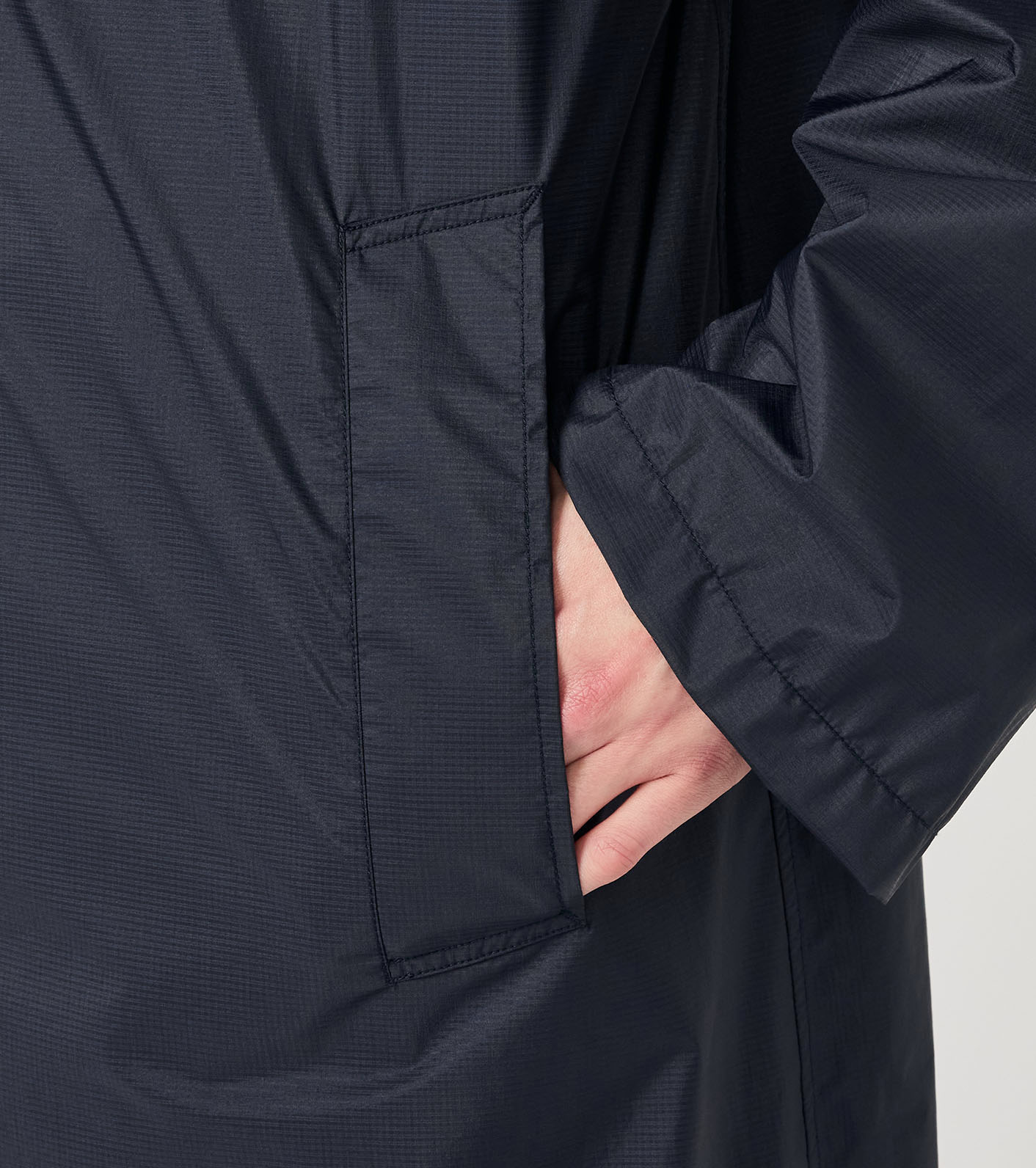 Packable Balmacaan Coat