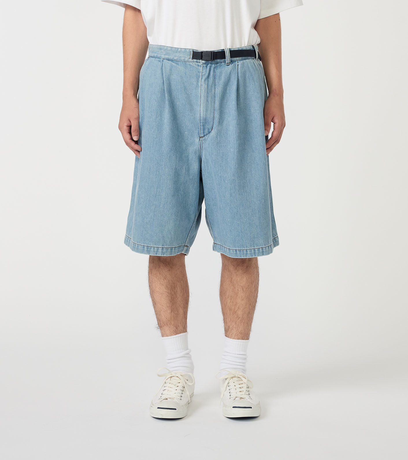 Denim Tuck Field Shorts