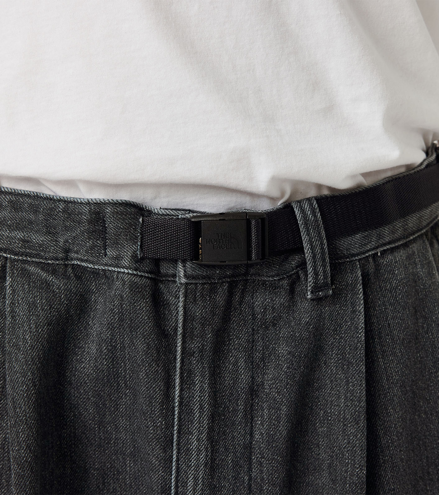 Denim Tuck Field Shorts