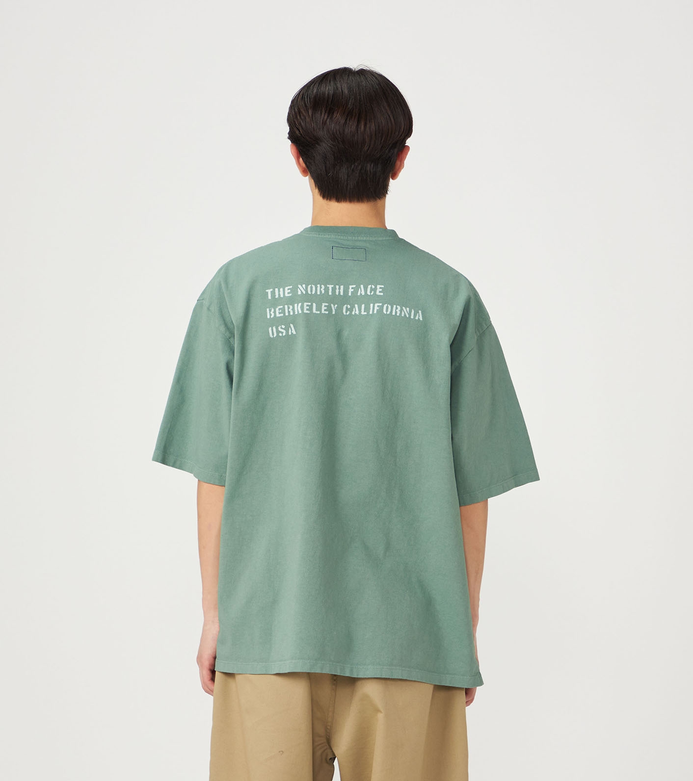 7oz Field Graphic Tee