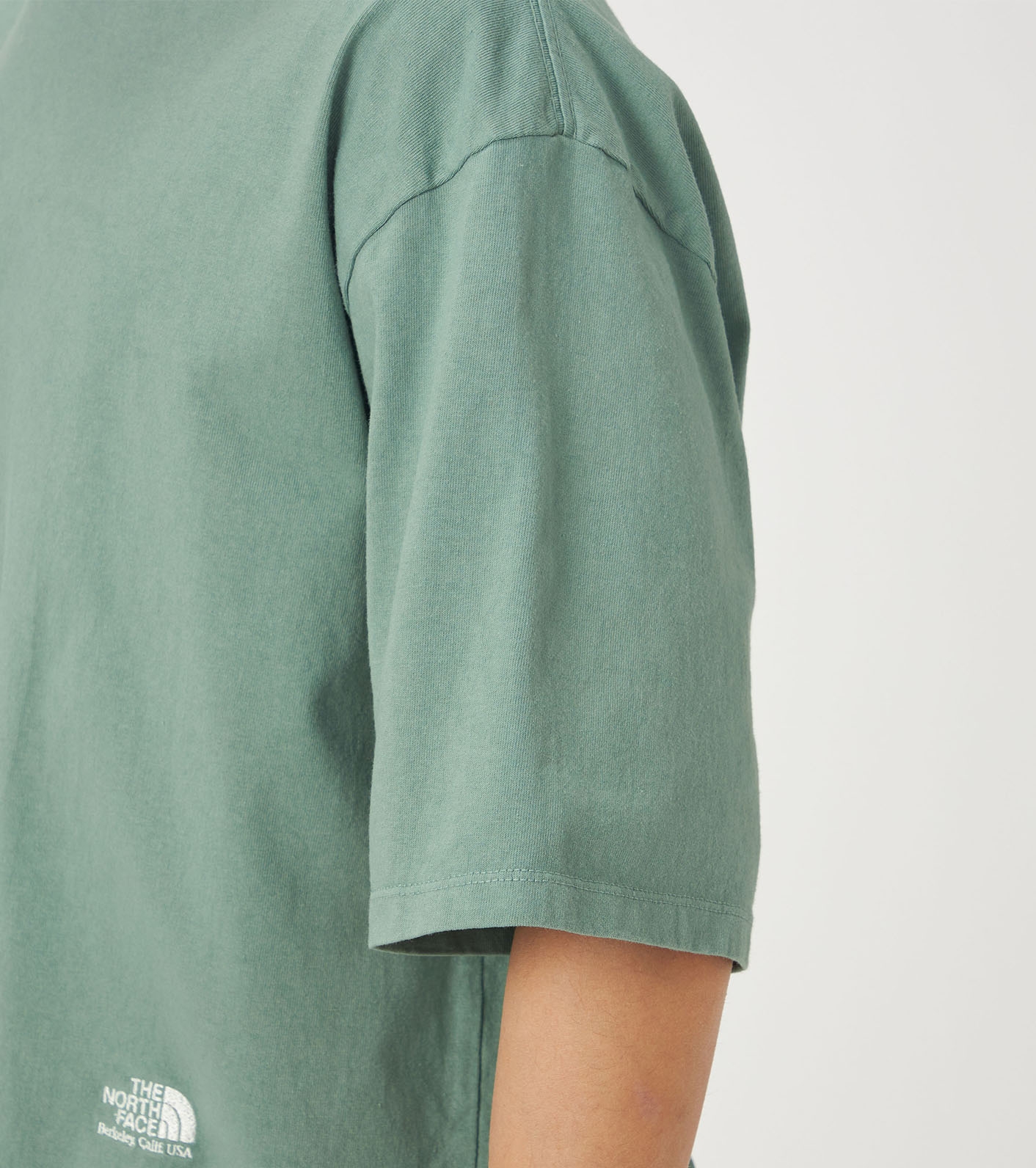 7oz Field Graphic Tee