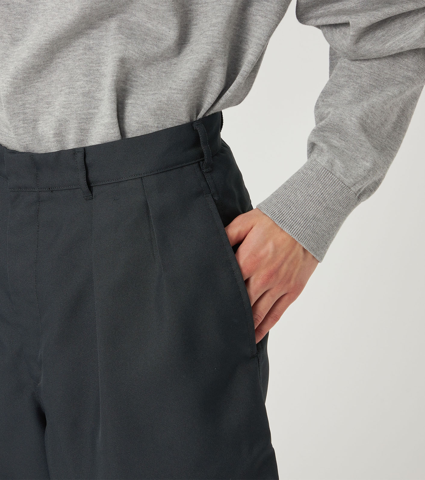 Polyester Twill Double Pleated Shorts