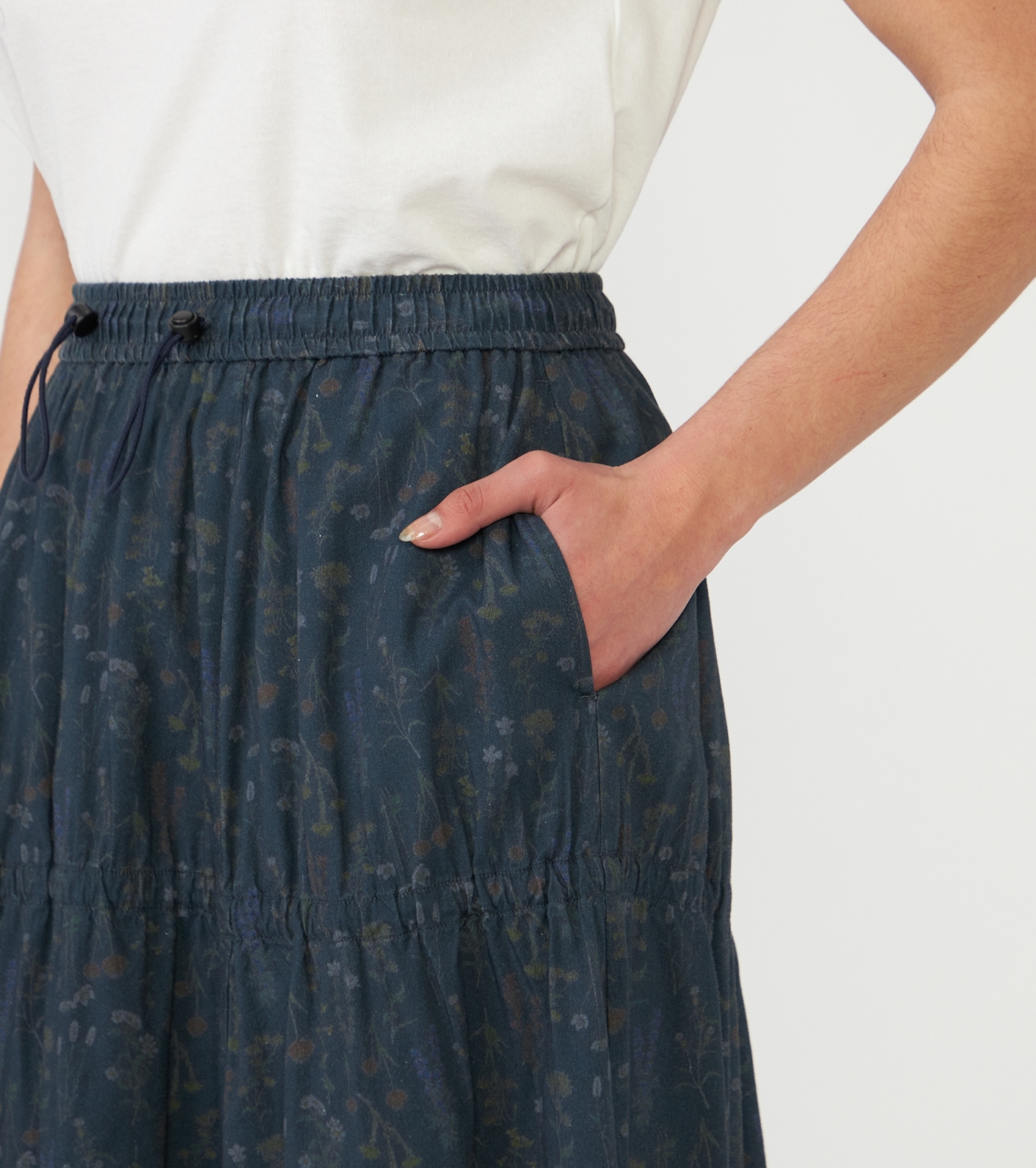 Flower Printed Field Tiered Skirt