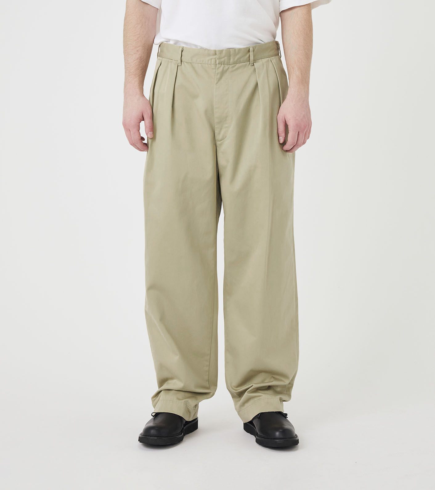 Double Pleated Chino Pants