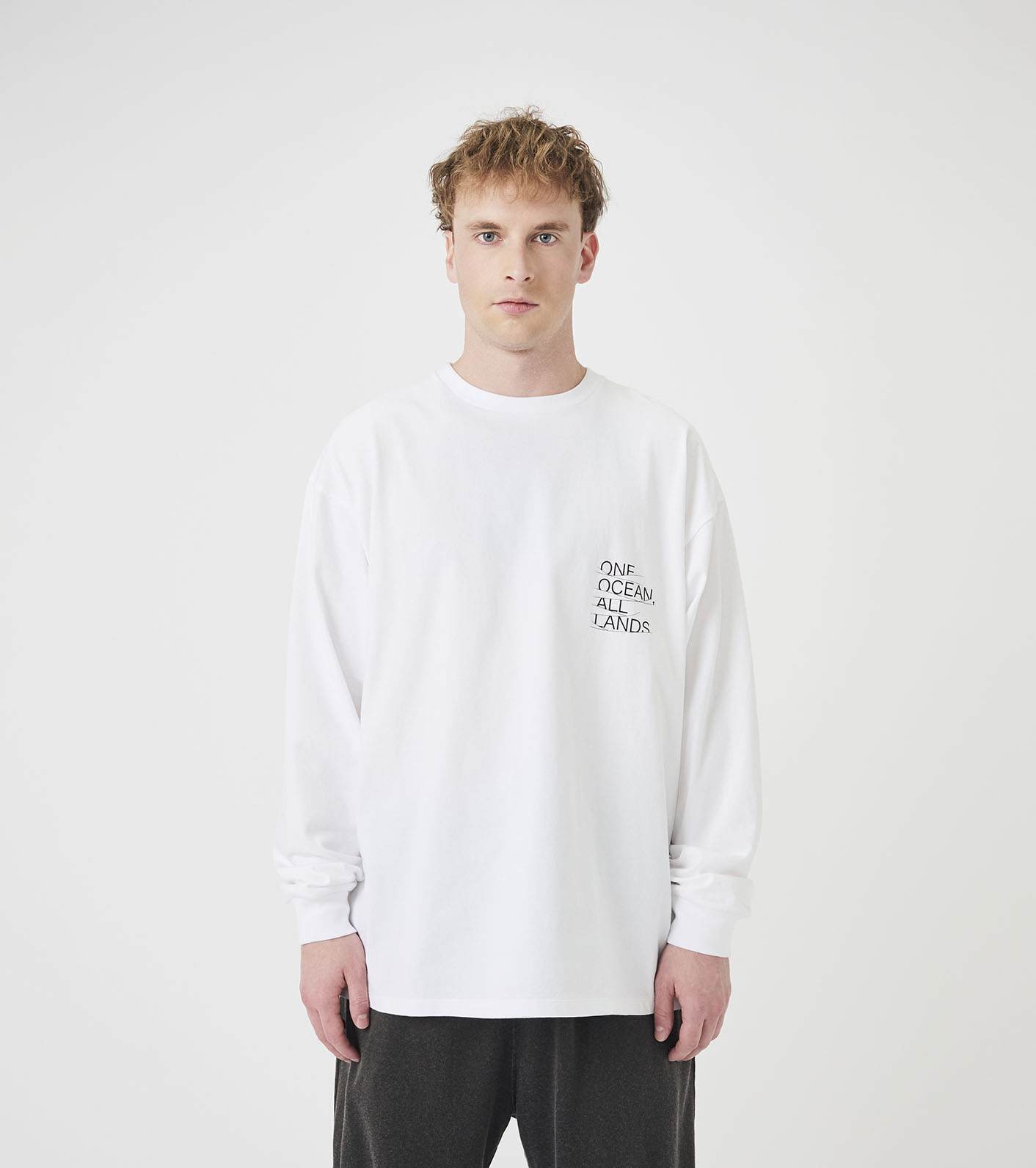 OOAL Graphic Long Sleeve Tee