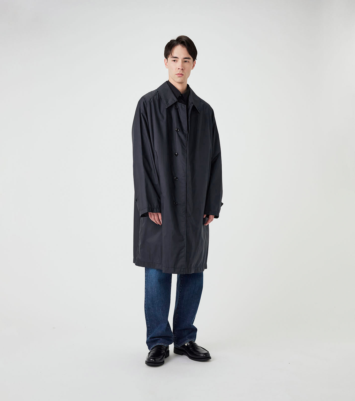 Packable Balmacaan Coat