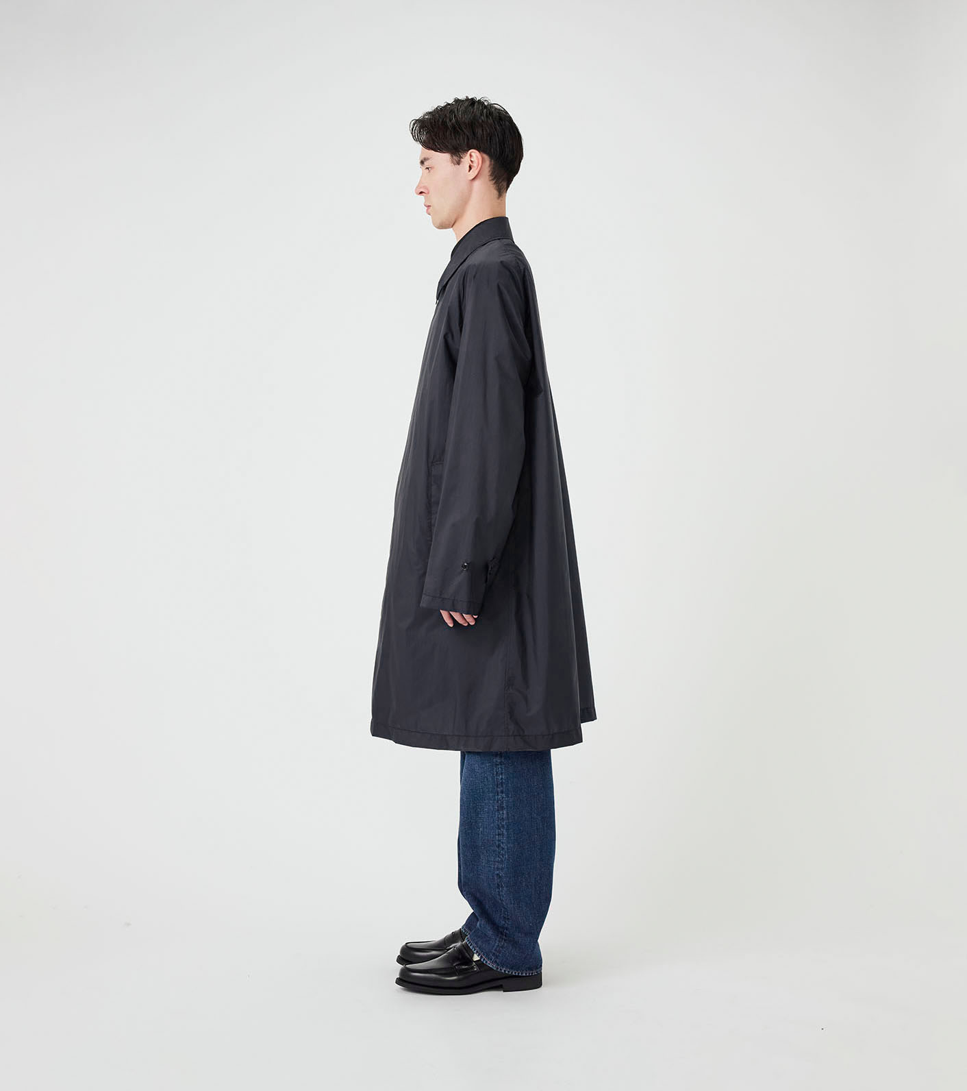 Packable Balmacaan Coat