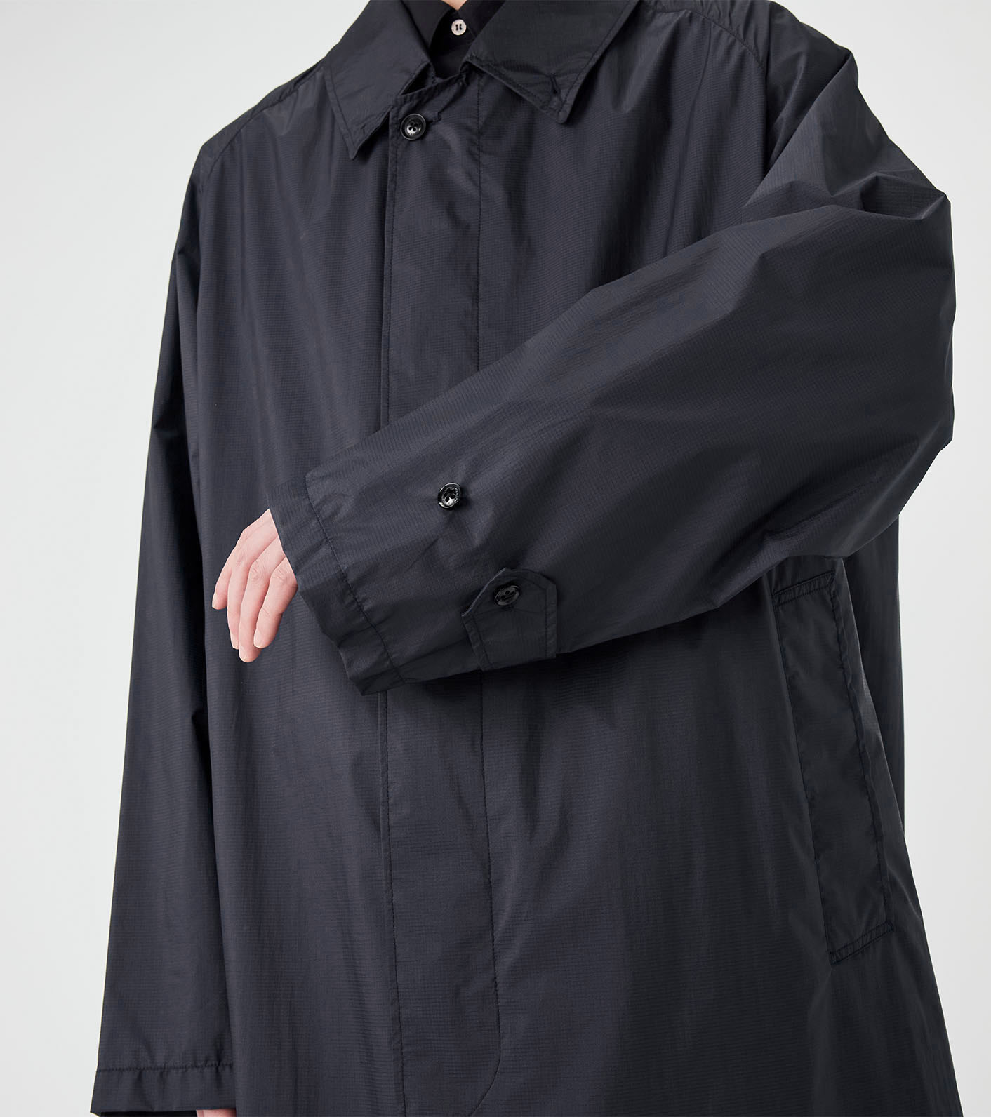 Packable Balmacaan Coat