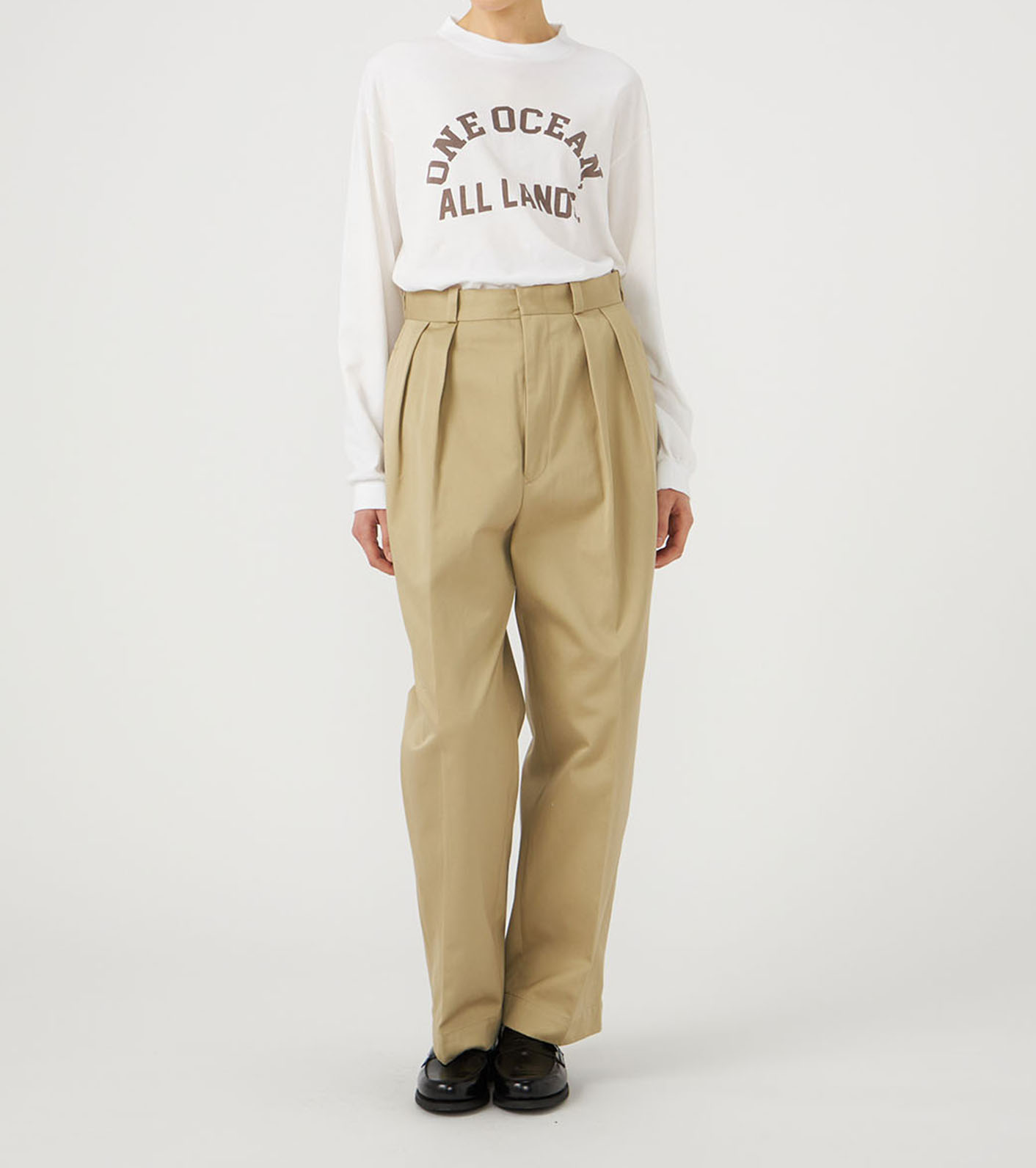 OOAL Graphic Long Sleeve Tee