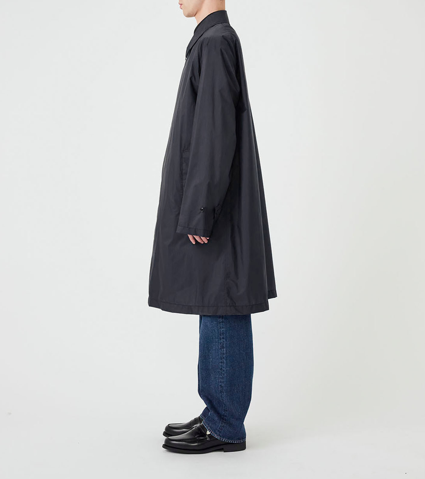 Packable Balmacaan Coat